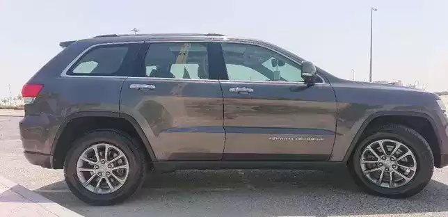 Usado Jeep Grand Cherokee Venta en Doha #7592 - 1  image 